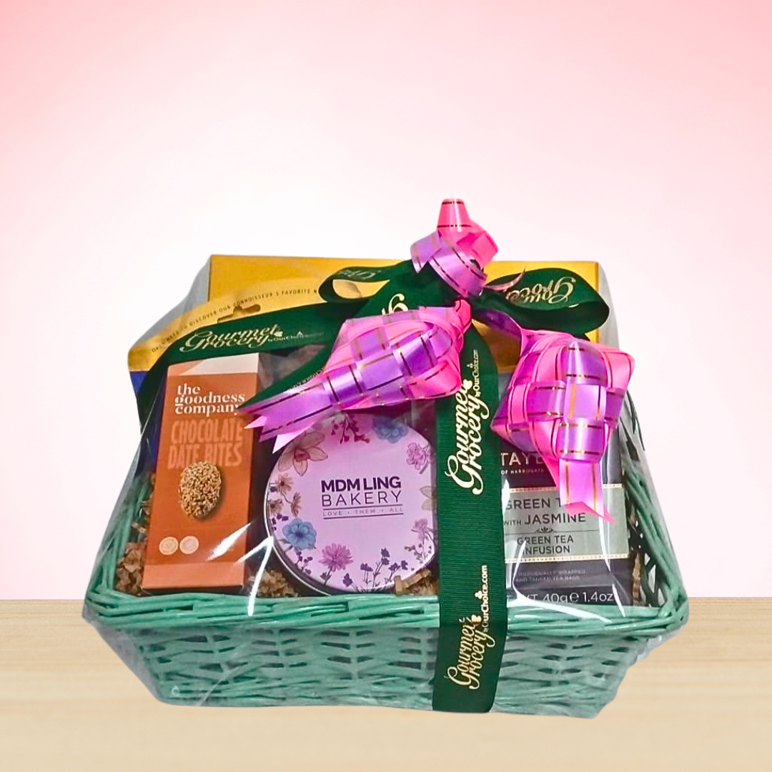 Sweet Snacks Gift Basket